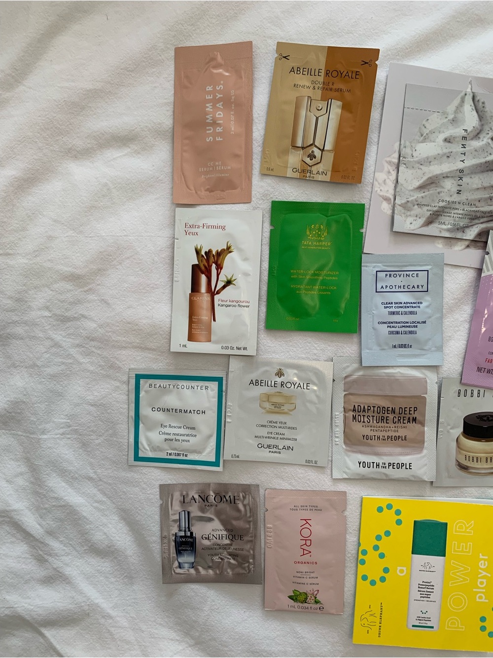 Assorted Skincare Sample 20 Pack - Picture 2 of 3